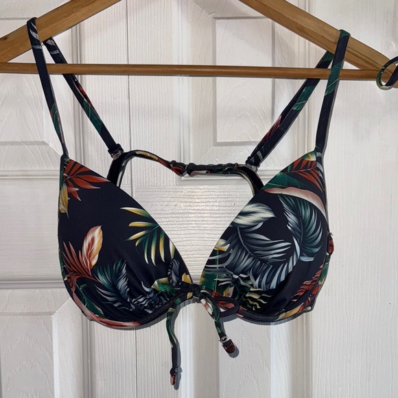 Navy Tropical Print Bikini Top and Bottom Set Size M - Picture 2 of 16